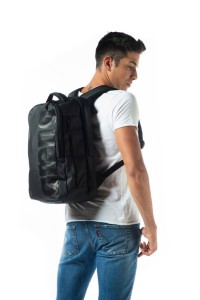 Arena FAST URBAN 3.0 BIG LOGO (002492 500 2024/2025)