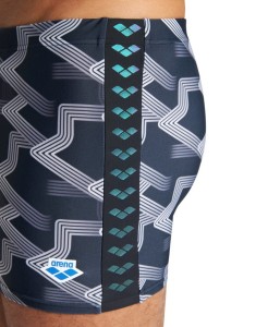 ARENA PRINTED ICONIC SHORT (004795 550 2021/2022)